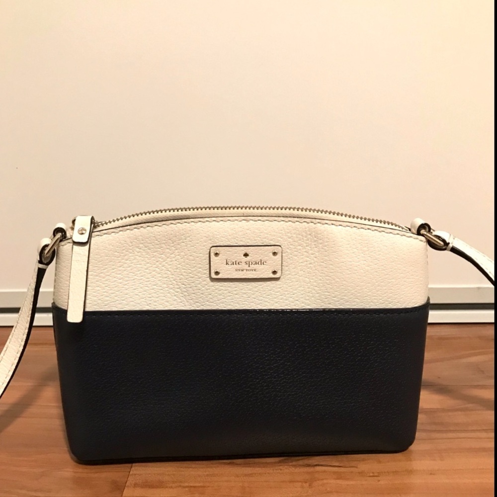 Kate Spade Classic Crossbody